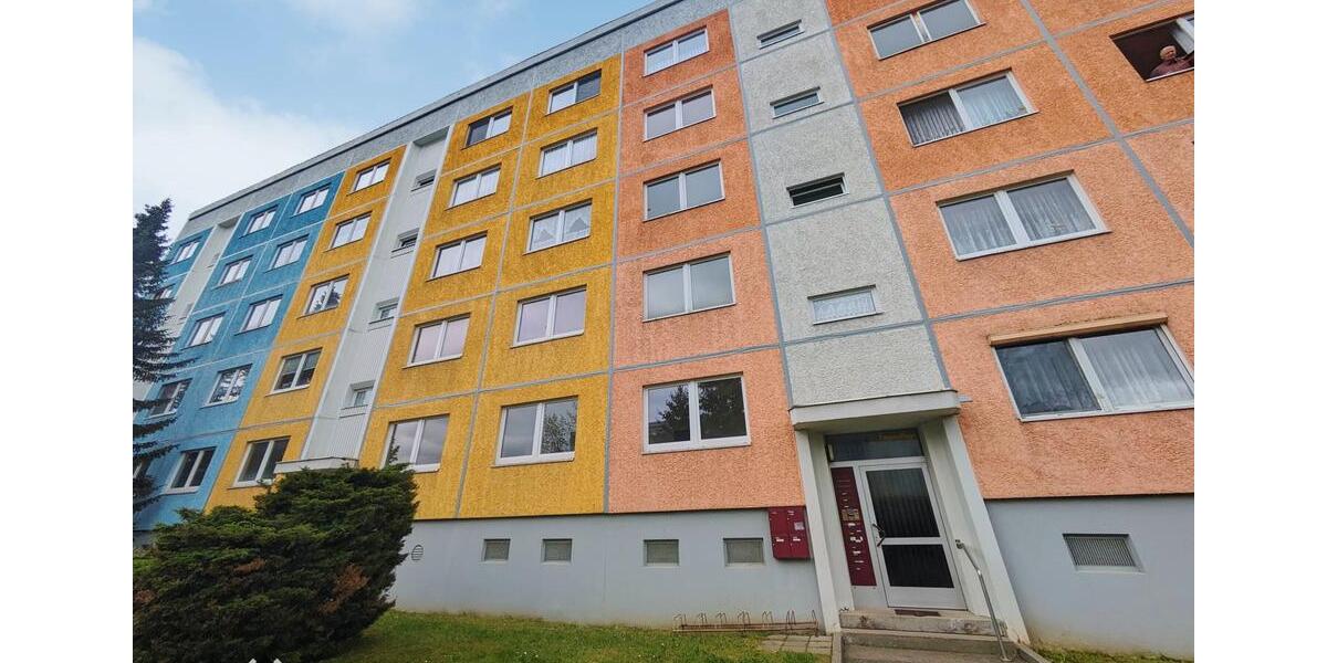 Etagenwohnung Limbach-Oberfrohna Oberfrohna - 3 Zimmer, 82 m&sup2;, 450&euro; | Angebot:25945699