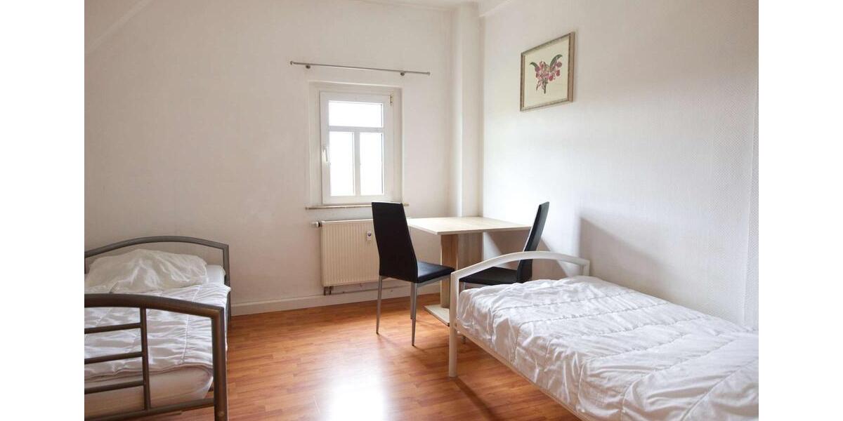 Etagenwohnung Zwickau Zwickau-West - 2 Zimmer, 45 m&sup2;, 830&euro; | Angebot:23027488