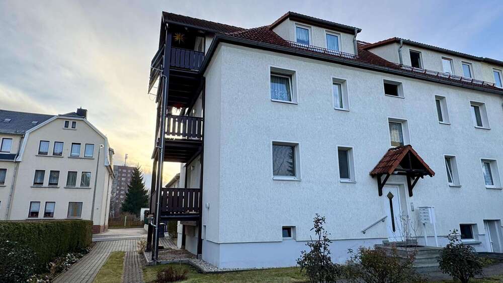 Etagenwohnung Zwickau Neuplanitz - 2 Zimmer, 52 m&sup2;, 46.000&euro; | Angebot:25195321