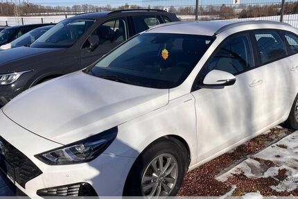 Hyundai i30 35.600 km 14.999 &euro; Oberlungwitz 09353