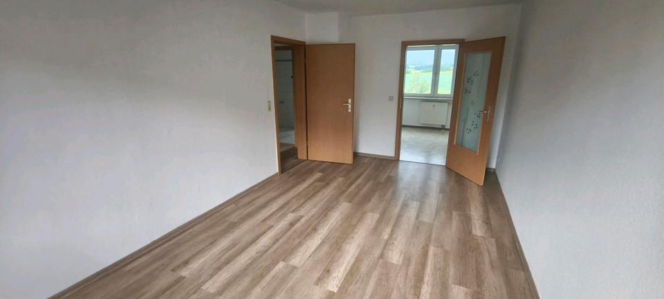 Etagenwohnung Zwickau Cainsdorf - 2 Zimmer, 51 m&sup2;, 45.000&euro; | Angebot:26929557