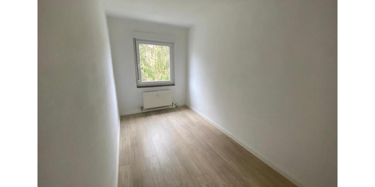 Etagenwohnung Elsterberg - 3 Zimmer, 58 m&sup2;, 249&euro; | Angebot:15844912