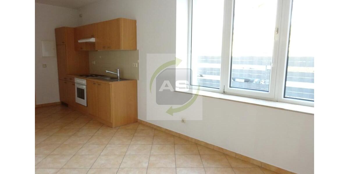 Etagenwohnung Zwickau - 1 Zimmer, 30 m&sup2;, 250&euro; | Angebot:25917908