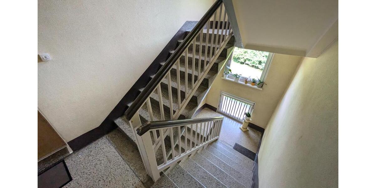 Etagenwohnung Limbach-Oberfrohna Oberfrohna - 2 Zimmer, 49 m&sup2;, 333&euro; | Angebot:25945641