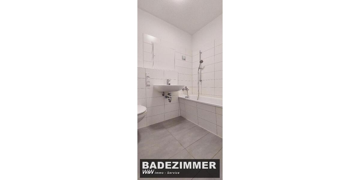 Erdgeschoßwohnung Zwickau Neuplanitz - 4 Zimmer, 71 m&sup2;, 385&euro; | Angebot:25363732