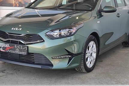 Kia ceed Sportswagon 36.045 km 21.899 &euro; Oberlungwitz 09353
