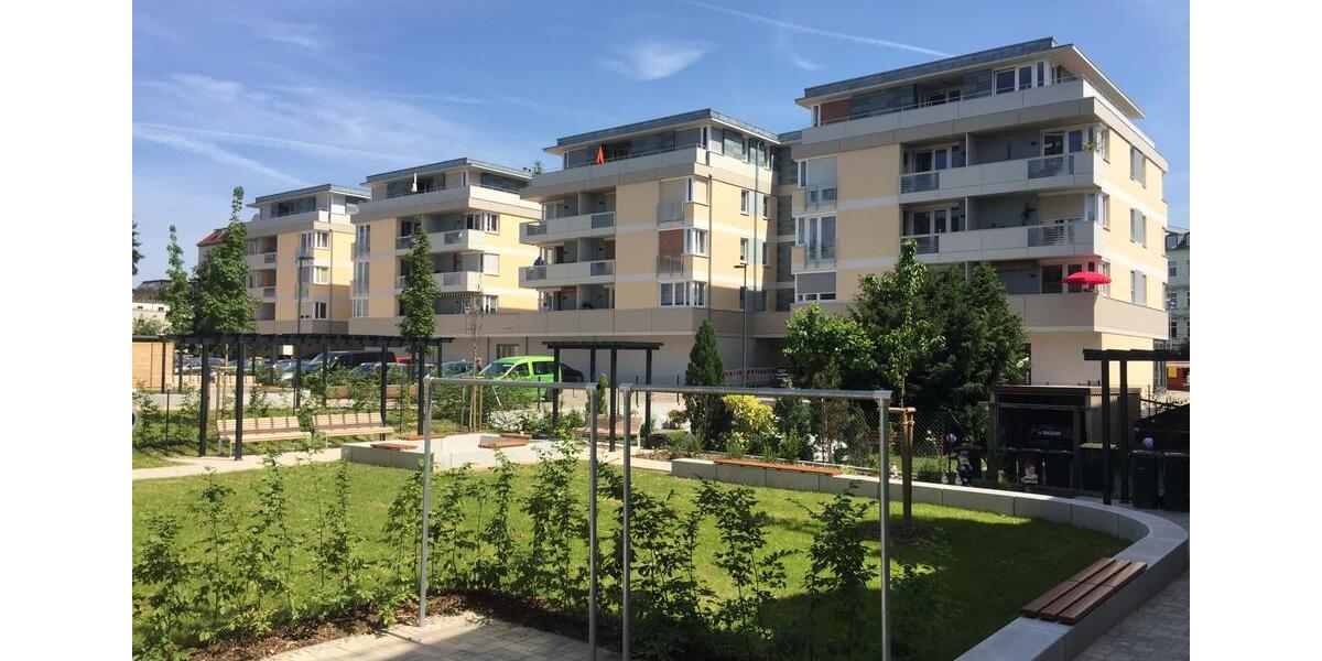 Etagenwohnung Zwickau - 1 Zimmer, 80 m&sup2;, 800&euro; | Angebot:20370329