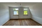 Dachgeschoßwohnung Ellefeld - 4 Zimmer, 95 m&sup2;, 665&euro; | Angebot:26682530