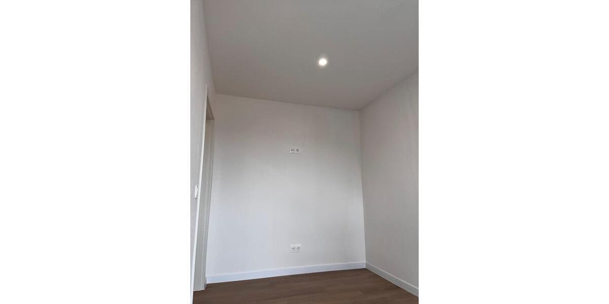 Erdgeschoßwohnung Hohenstein-Ernstthal Ernstthal - 3 Zimmer, 61 m&sup2;, 665&euro; | Angebot:25646725