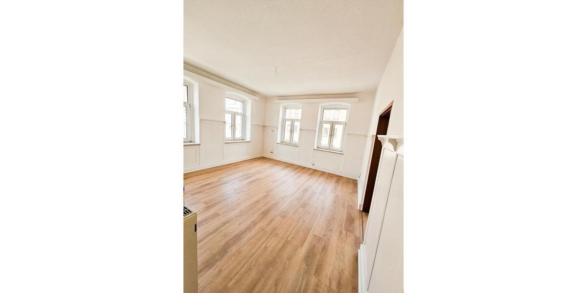 Etagenwohnung Aue-Bad Schlema Bad Schlema - 3 Zimmer, 90 m&sup2;, 400&euro; | Angebot:24946761