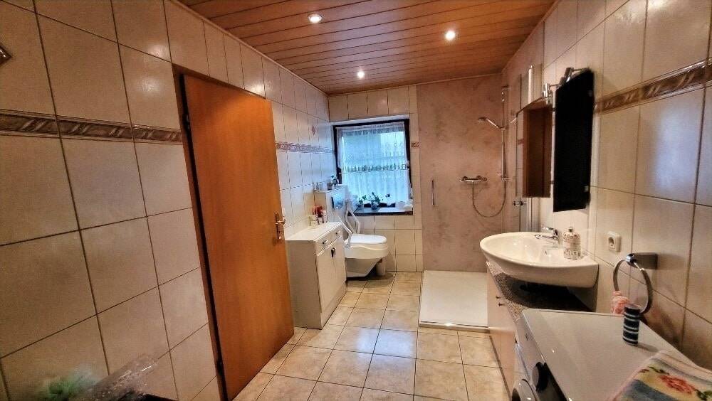 Einfamilienhaus Falkenstein - 3 Zimmer, 85 m&sup2;, 69.900&euro; | Angebot:25741457