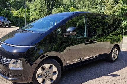 Hyundai STARIA 5.950 km 45.990 &euro; Schneeberg 08289