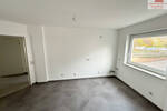 Etagenwohnung Glauchau - 2 Zimmer, 79 m&sup2;, 490&euro; | Angebot:25688144