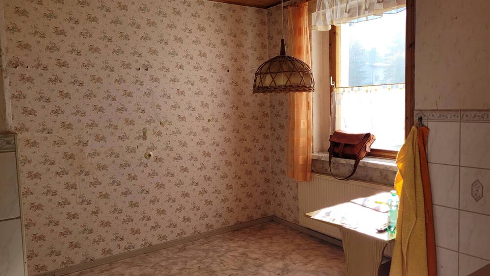 Doppelhaushälfte Rodewisch - 4 Zimmer, 90 m&sup2;, 85.000&euro; | Angebot:25776168