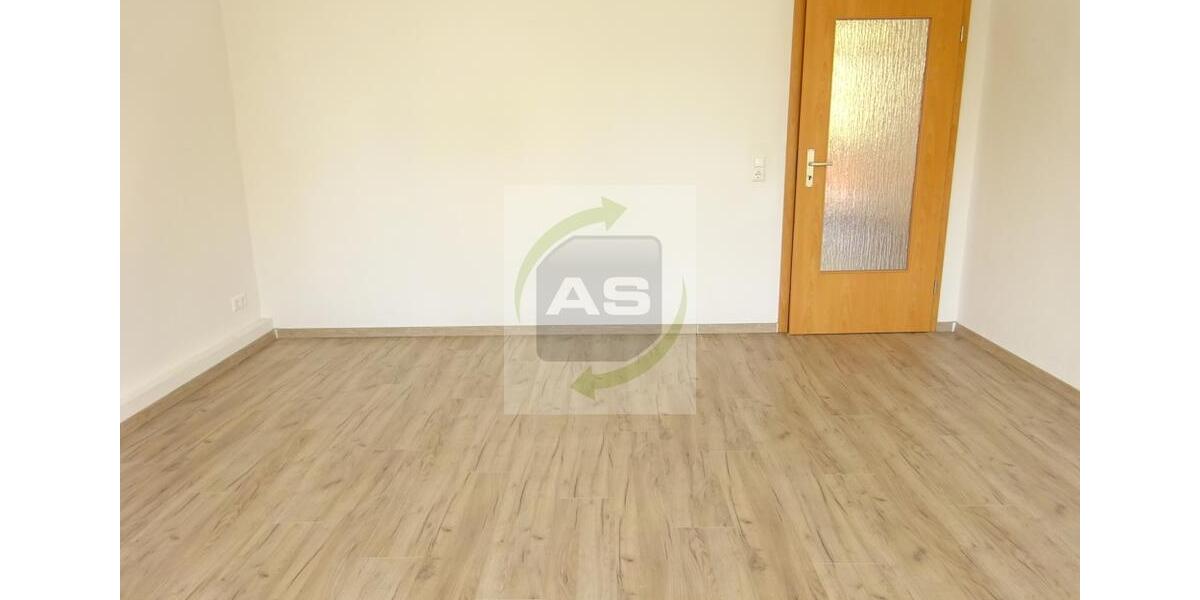 Etagenwohnung Zwickau Cainsdorf - 2 Zimmer, 88 m&sup2;, 399&euro; | Angebot:25976336