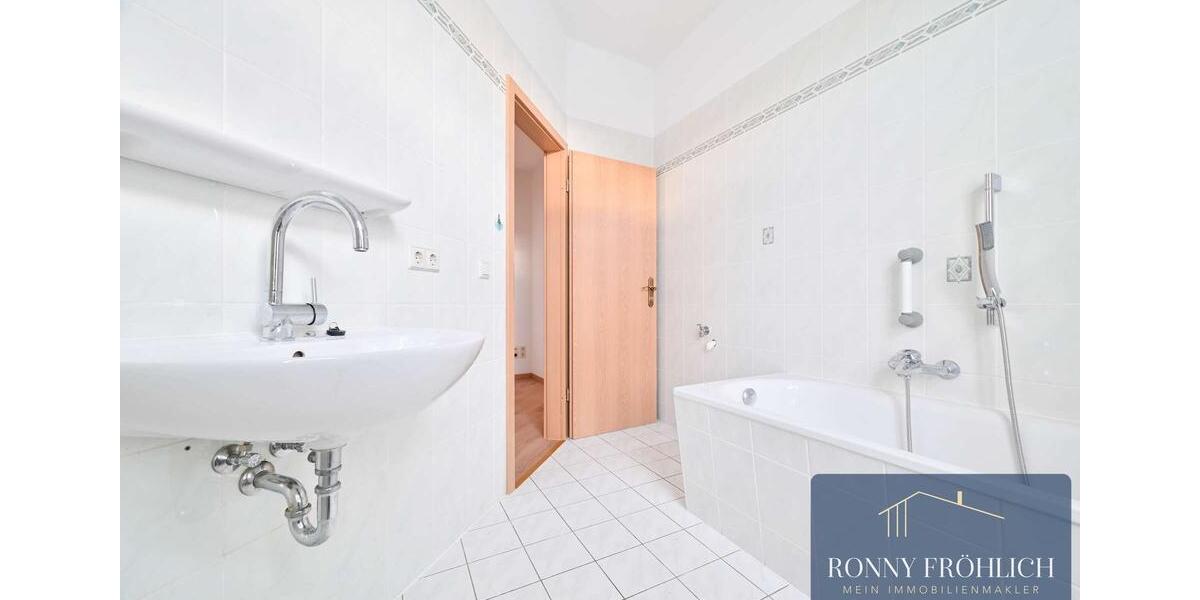 Etagenwohnung Meerane - 2 Zimmer, 59 m&sup2;, 325&euro; | Angebot:24438633