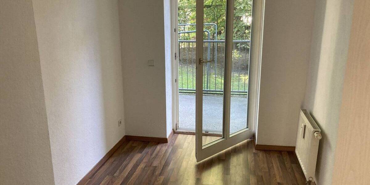 Etagenwohnung Zwickau Innenstadt - 3 Zimmer, 50 m&sup2;, 36.500&euro; | Angebot:25707464