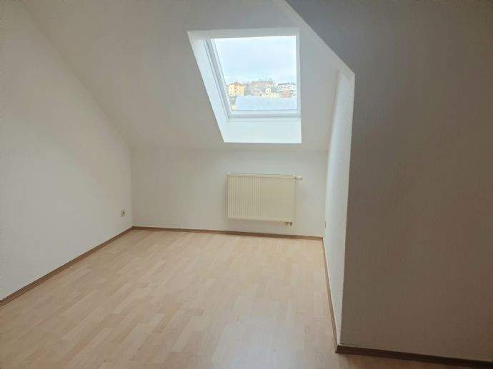 Zimmer Aue - 3 Zimmer, 80 m&sup2;, 400&euro; | Angebot:25681322