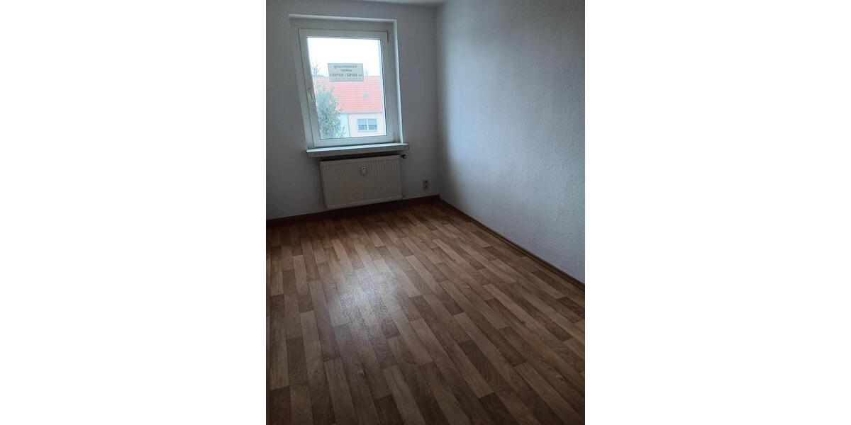 Etagenwohnung Neukirchen/Pleiße Pleiße - 3 Zimmer, 58 m&sup2;, 319&euro; | Angebot:25219053
