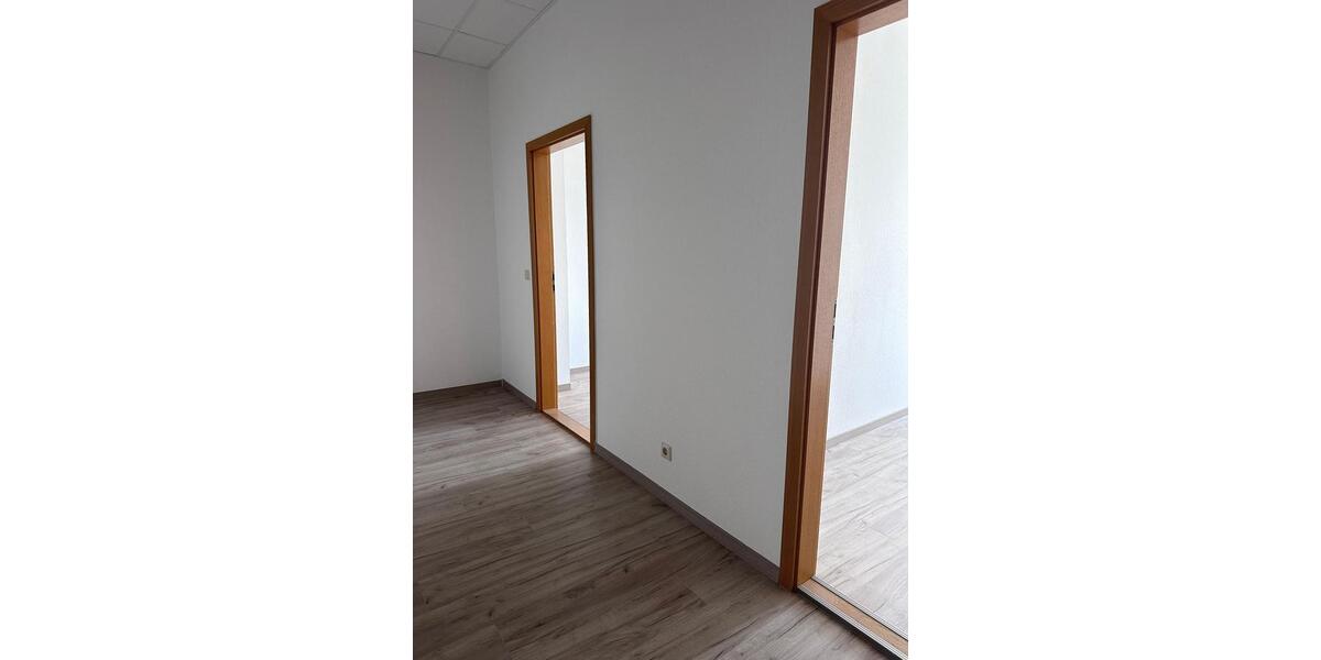 Gewerbeobjekt Glauchau - 615&euro; | Angebot:25996118