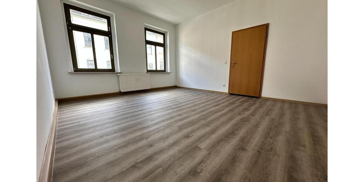Etagenwohnung Meerane - 2 Zimmer, 58 m&sup2;, 320&euro; | Angebot:25968321