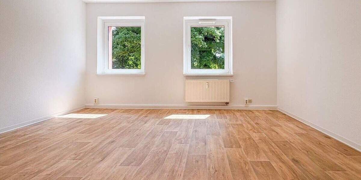 Etagenwohnung Zwickau Pöhlau - 4 Zimmer, 81 m&sup2;, 419&euro; | Angebot:25779247