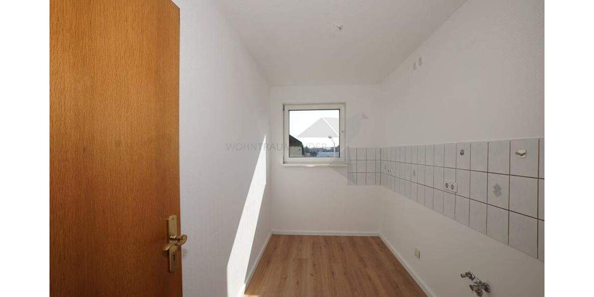 Etagenwohnung Zwickau / Schedewitz Schedewitz - 2 Zimmer, 62 m&sup2;, 399&euro; | Angebot:25681461