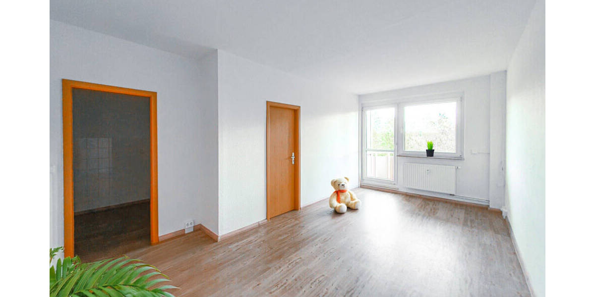 Etagenwohnung Zwickau Eckersbach - 3 Zimmer, 55 m&sup2;, 330&euro; | Angebot:25733946