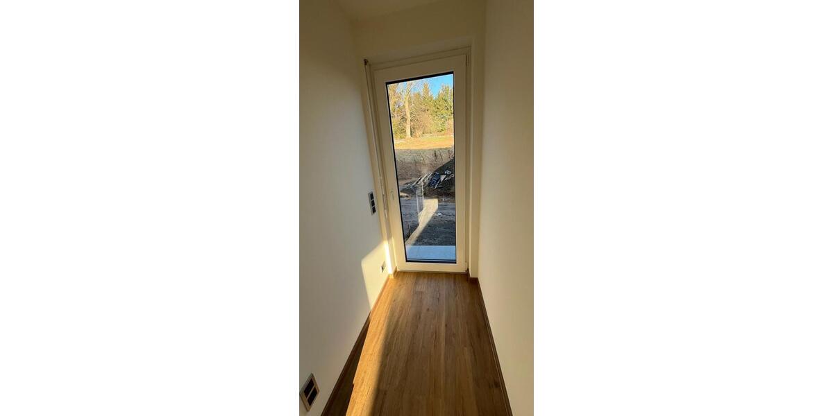 Maisonettenwohnung Werdau - 3 Zimmer, 126 m&sup2;, 1.642&euro; | Angebot:21120128