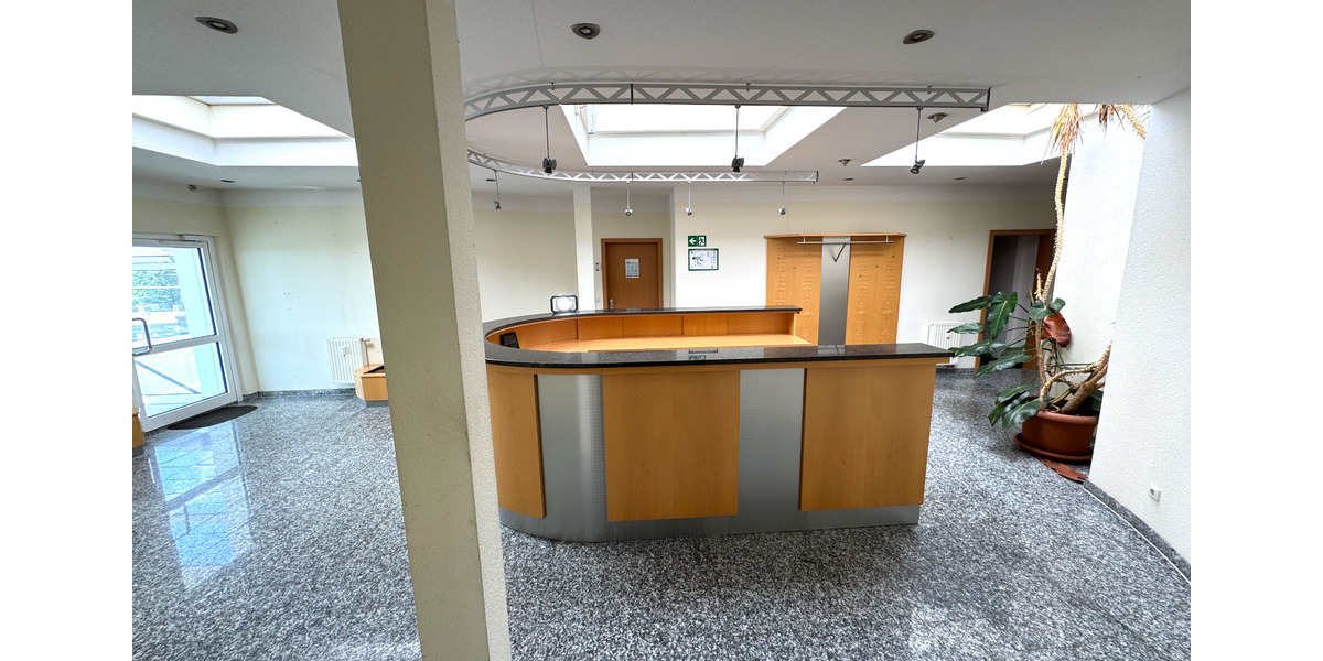 Gewerbeobjekt Stollberg (Erzgebirge) - 2.470&euro; | Angebot:21481973