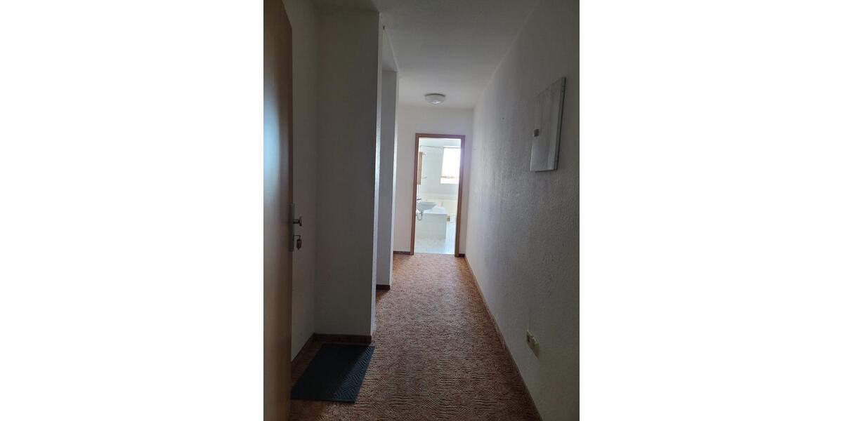 Etagenwohnung Crimmitschau - 2 Zimmer, 55 m&sup2;, 275&euro; | Angebot:25714821