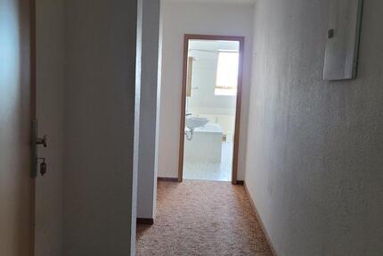 Wohnung Crimmitschau - 2 Zimmer, 55 m&sup2;, 275&euro; | Angebot:25714821