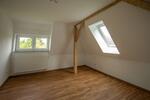 Etagenwohnung Rodewisch - 4 Zimmer, 98 m&sup2;, 910&euro; | Angebot:25626384