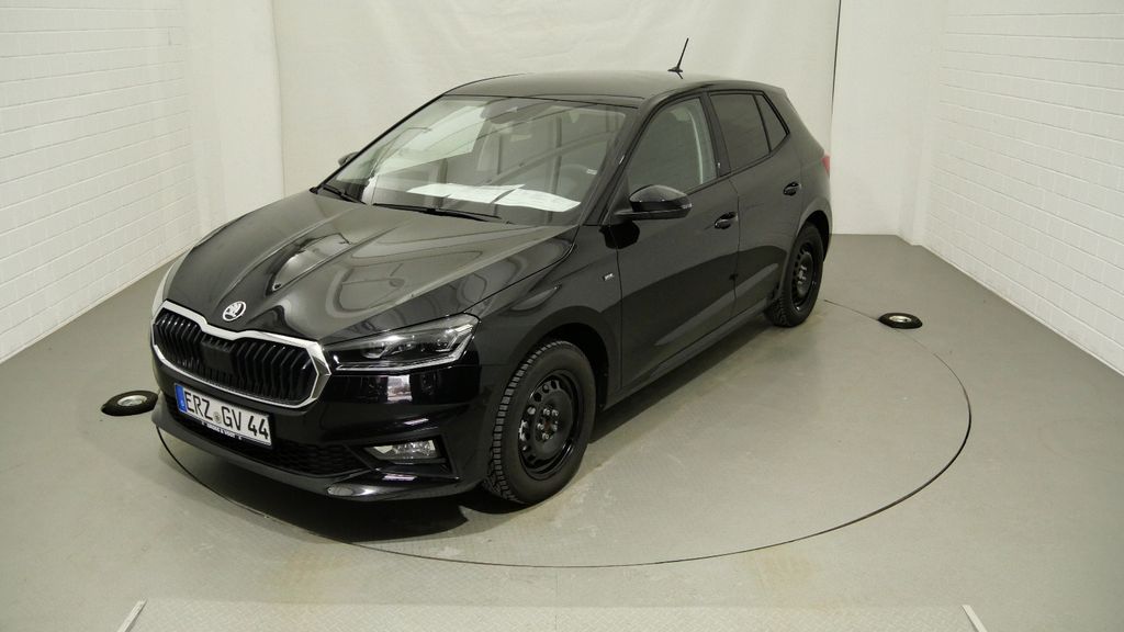 Skoda Fabia 5.327 km 20.990 &euro; Schneeberg 08289