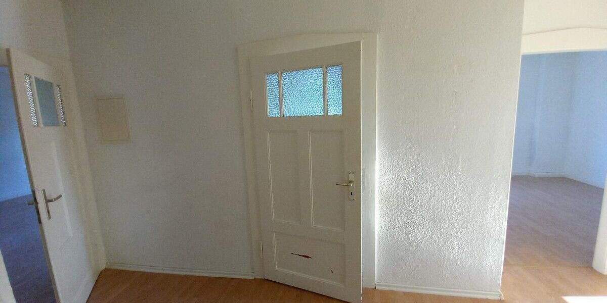 Etagenwohnung Hohenstein-Ernstthal Ernstthal - 3 Zimmer, 79 m&sup2;, 415&euro; | Angebot:25996741