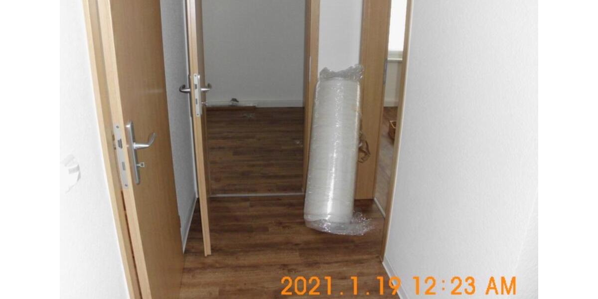 Etagenwohnung Hohenstein-Ernstthal Ernstthal - 4 Zimmer, 74 m&sup2;, 380&euro; | Angebot:17816920