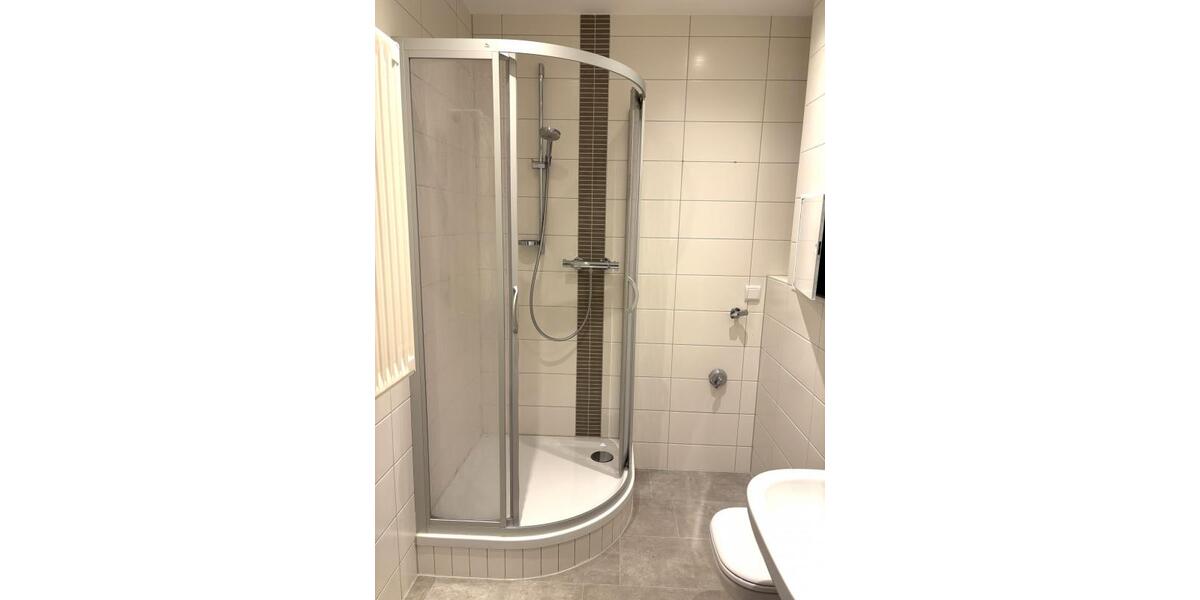 Erdgeschoßwohnung Zwickau Neuplanitz - 2 Zimmer, 50 m&sup2;, 315&euro; | Angebot:23250793