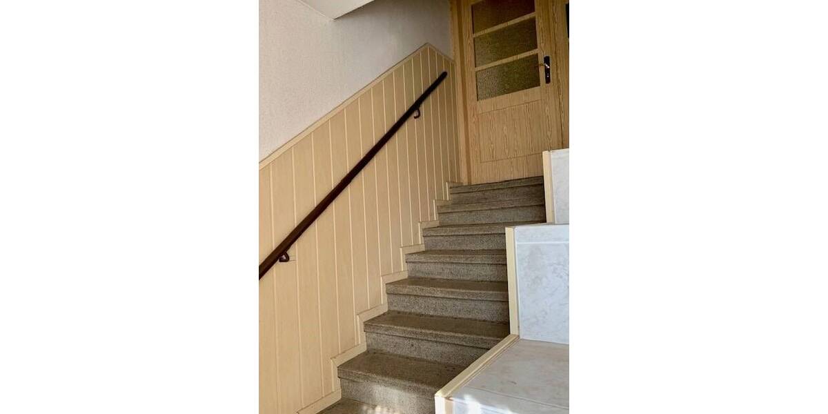 Mehrfamilienhaus, Wohnhaus Treuen Eich - 6 Zimmer, 237 m&sup2;, 65.000&euro; | Angebot:25741447