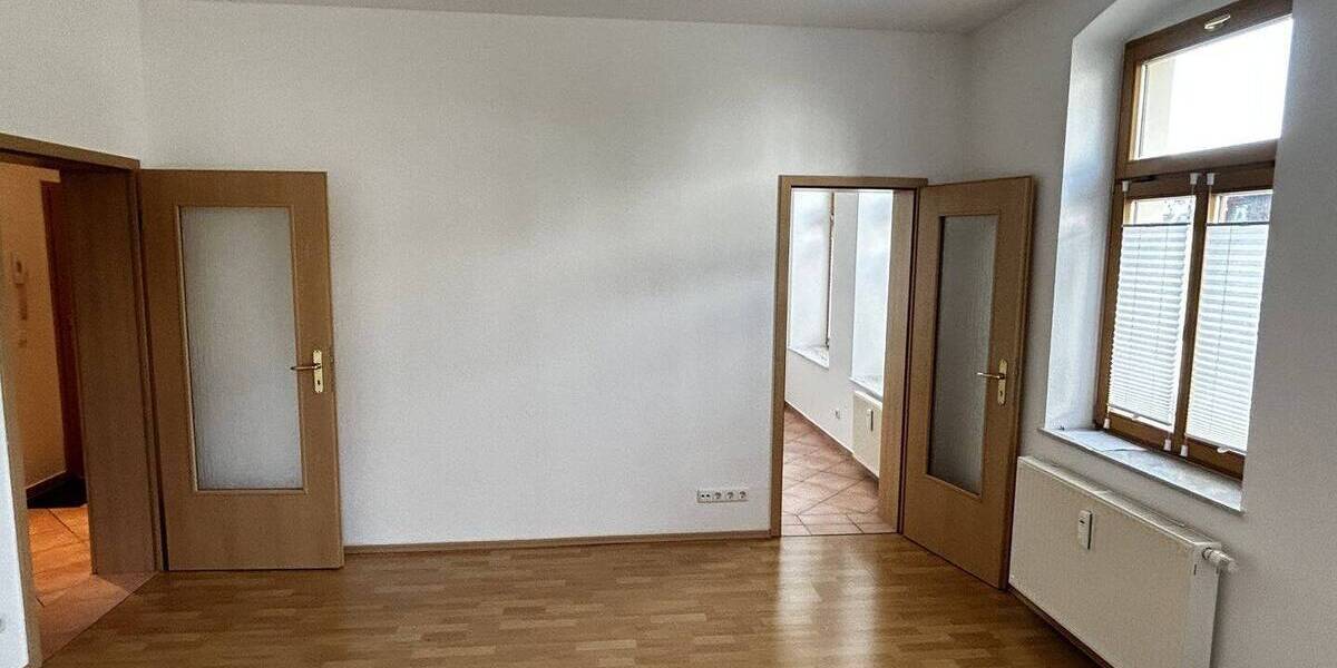 Etagenwohnung Kirchberg Burkersdorf - 2 Zimmer, 41 m&sup2;, 34.000&euro; | Angebot:25707505