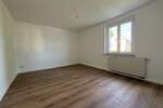 Etagenwohnung Niederwürschnitz - 4 Zimmer, 100 m&sup2;, 740&euro; | Angebot:25670172