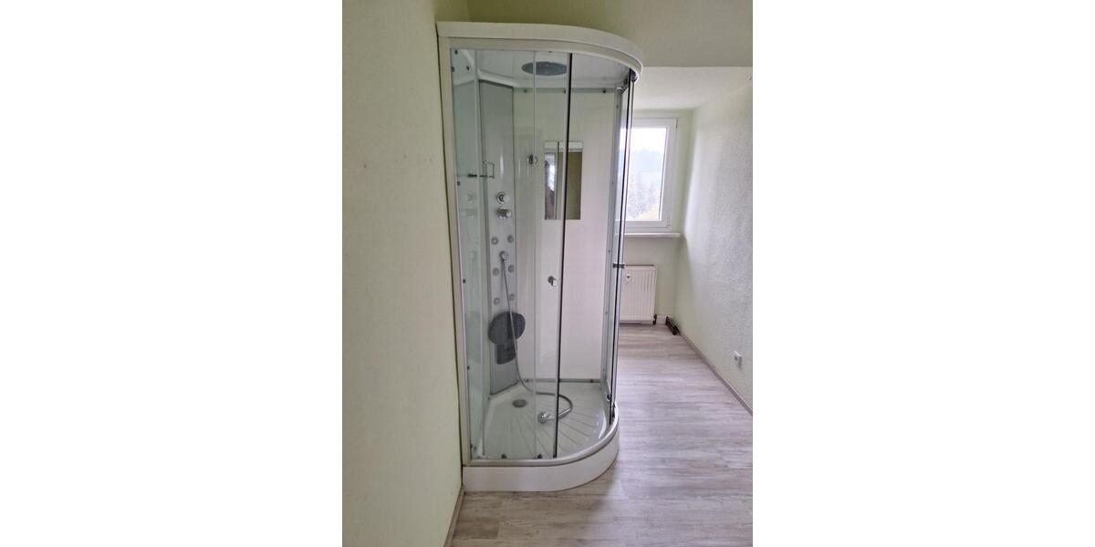 Dachgeschoßwohnung Pöhl - 4 Zimmer, 91 m&sup2;, 500&euro; | Angebot:25081623