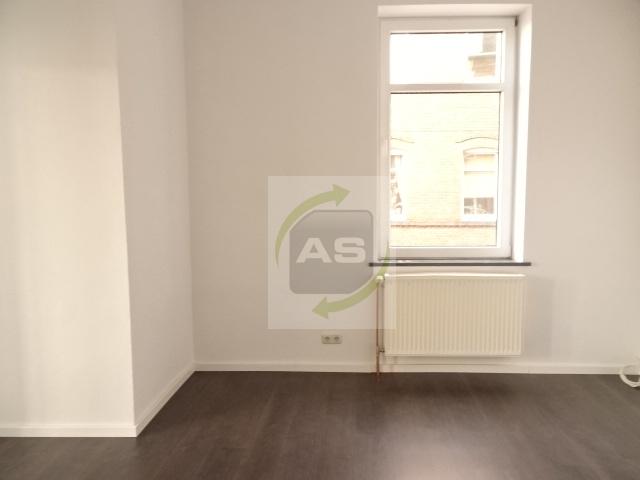 Etagenwohnung Zwickau - 3 Zimmer, 86 m&sup2;, 440&euro; | Angebot:25102022
