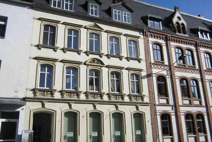 Wohnung Zwickau Mitte-Nord - 3 Zimmer, 80 m&sup2;, 450&euro; | Angebot:21381049