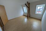 Dachgeschoßwohnung Zwickau - 2 Zimmer, 62 m&sup2;, 305&euro; | Angebot:26681037