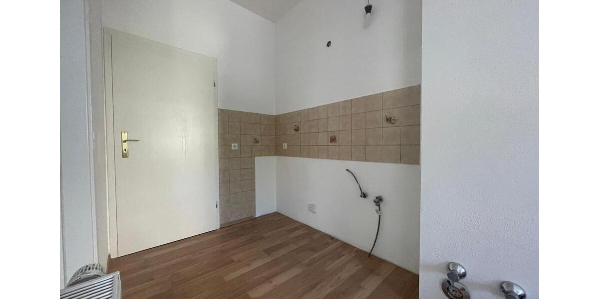 Erdgeschoßwohnung Zwönitz - 2 Zimmer, 37 m&sup2;, 300&euro; | Angebot:23735868