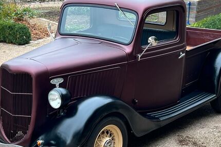 Ford F 100 1.600 km 32.900 &euro; Zwickau 08056