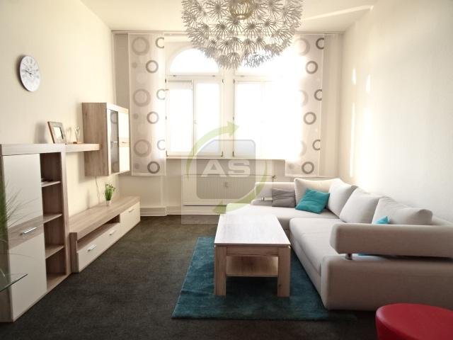 Dachgeschoßwohnung Zwickau - 3 Zimmer, 107 m&sup2;, 750&euro; | Angebot:22591271