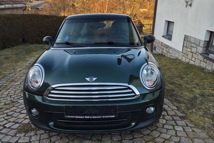 Mini ONE 152.575 km 3.750 &euro; Treuen 08233