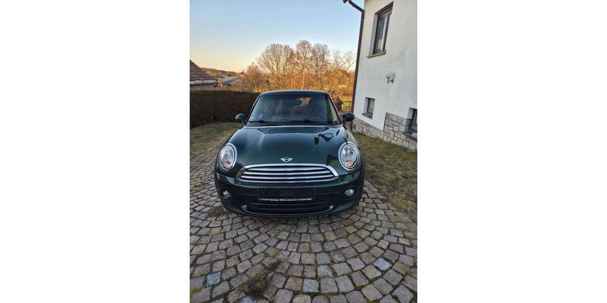 Mini ONE 152.575 km 3.750 &euro; Treuen 08233