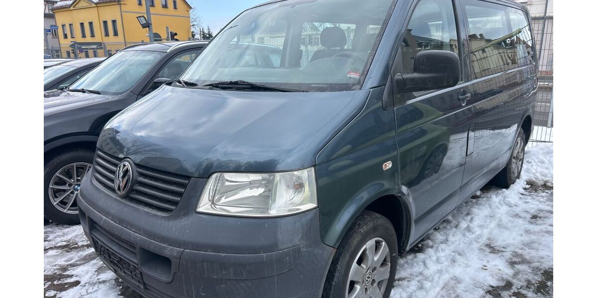VW T5 Caravelle 325.000 km 3.950 &euro; zwickau 08064